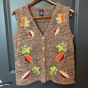VTG Basic Editions Women's Knit Fall Autumn Leaves Sweater Vest Nature Goblin M